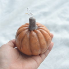 ハロウィンの装飾にオススメのキャンドル