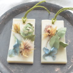 春色アロマワックスサシェ